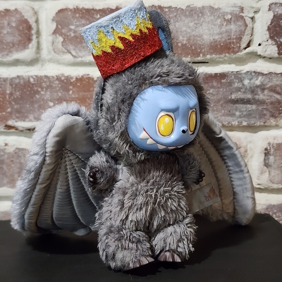 Pop Mart Flying Monkey Labubu - Picture 1 of 9